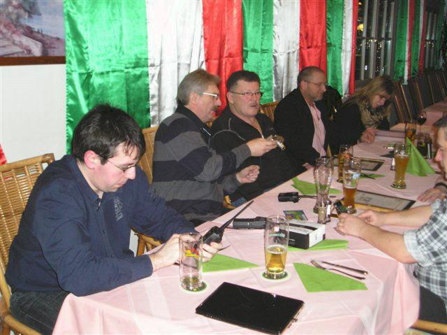 Stammtisch.JPG (55 kBytes)